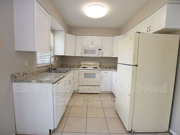 2nd image of 1212 Waterview Blvd W