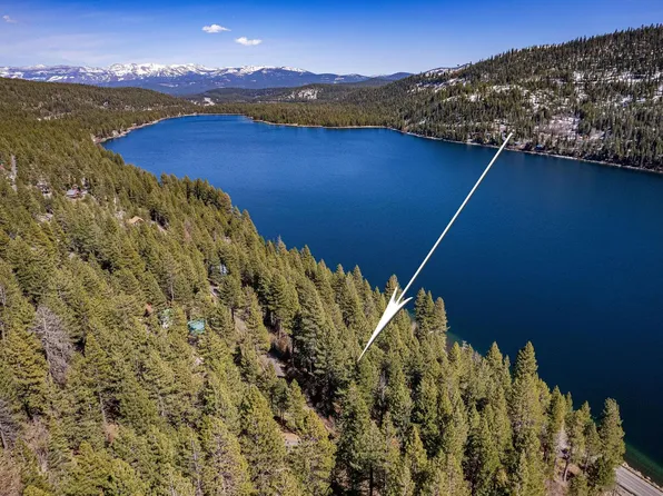 14925 Pioneer Dr, Truckee, CA 96161