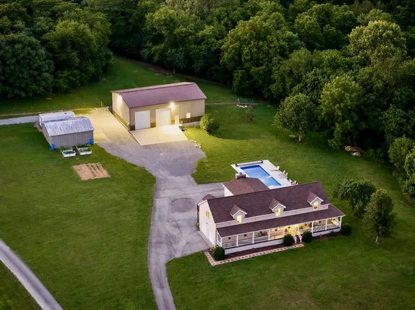 4045 Lower Helton Rd, Alexandria, TN 37012