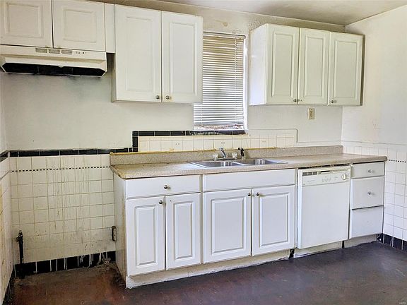 5th image of 3003 Capehart Dr