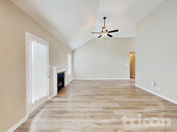 2nd image of 1616 Broad Cir