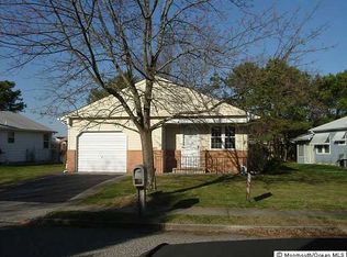 239 Orlando Blvd, Toms River, NJ 08757