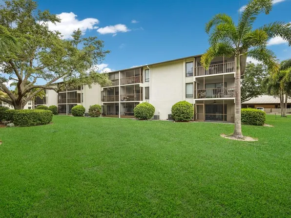 7203 Curtiss Ave APT 3A, Sarasota, FL 34231