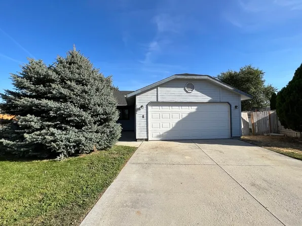 2206 S Locust St, Nampa, ID 83686