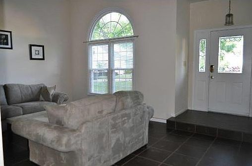 3rd image of 912 Kentwell Ct