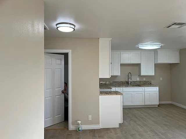 2 bed, 750 sqft, $1,650 — Photo 4