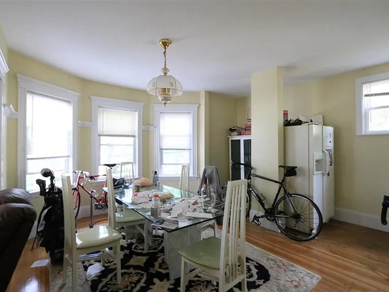21 Park Ave #2R — Photo 11