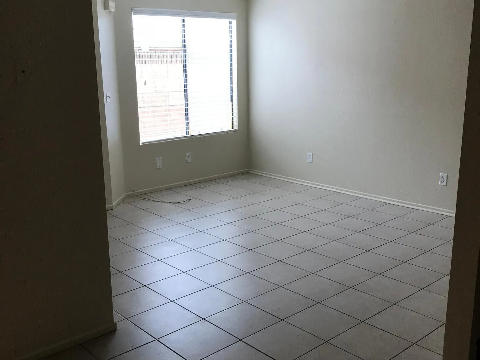 2 bed, 2.5 bath, 950 sqft, $2,895 — Photo 3
