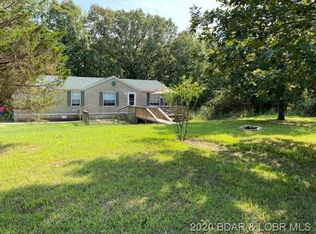 102 Pinewood Ct, Lake Ozark, MO 65047