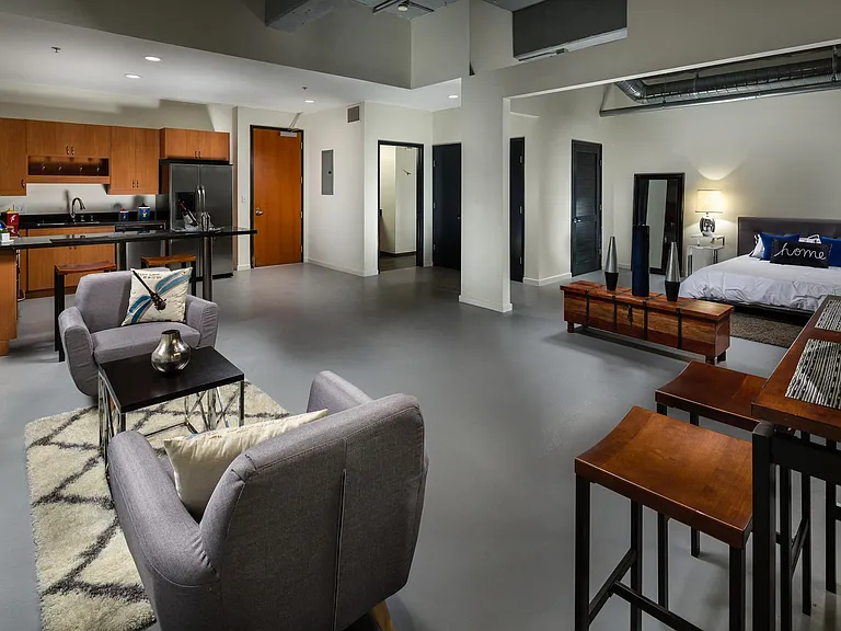 Packard Lofts — Photo 81