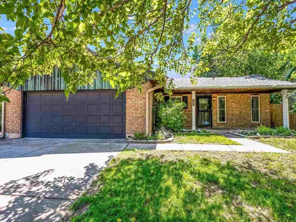 409 NW 72nd St, Lawton, OK 73505