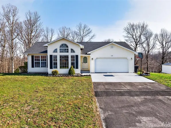 115 Saw Mill Rd, Saint Robert, MO 65584