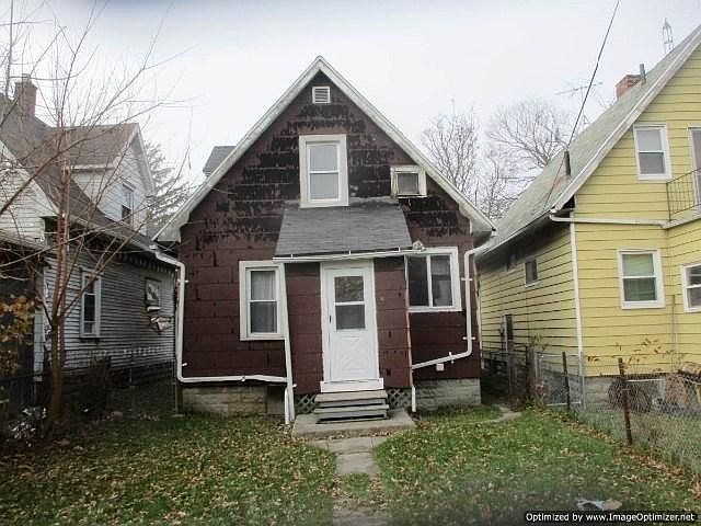 2nd image of 2834 Stickney Ave
