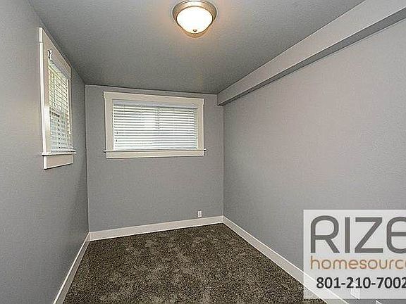 2nd image of 1239 W Pacific Ave