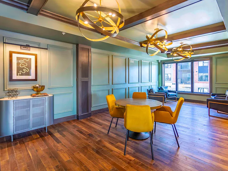 Summit Social Suite