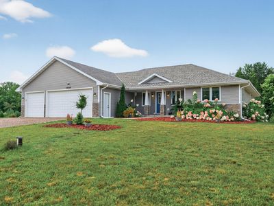 40350 Hemingway Ave, North Branch, MN, 55056