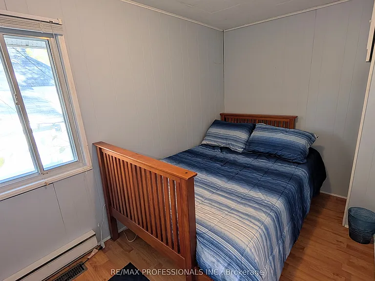 1103 Mosley St — Photo 11