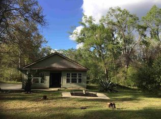 552 Cedar Tree Ln, Cantonment, FL 32533