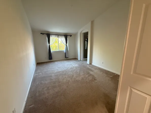 1168 Fernwood Way, Livingston, CA 95334