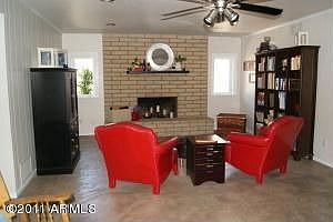 5th image of 108 E Loma Vista Dr