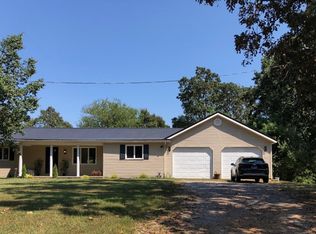 51 Hook Ln, Benton, KY 42025