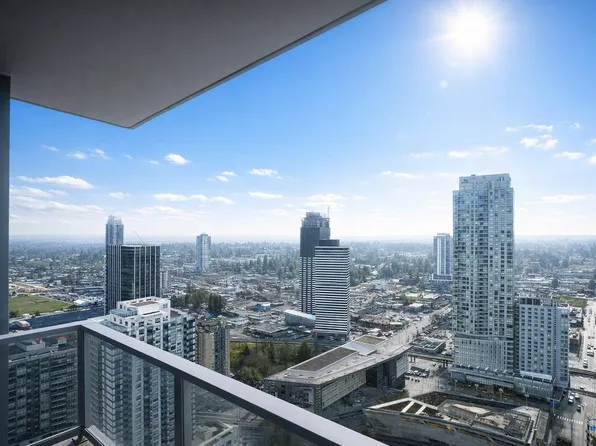 13350 Central Ave #4103, Surrey, BC V3T 0S1