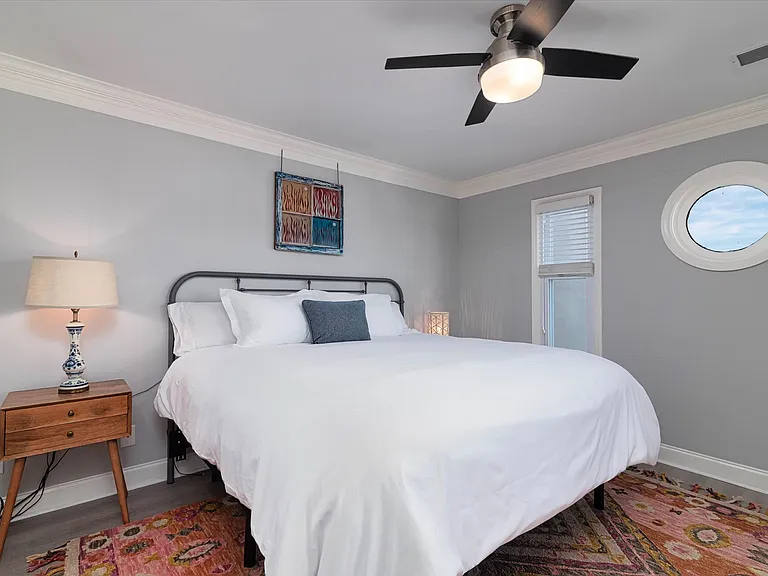 18651 Vineyard Point Ln — Photo 10
