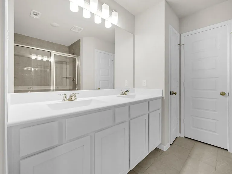 5606 Hyde Park Dr — Photo 15