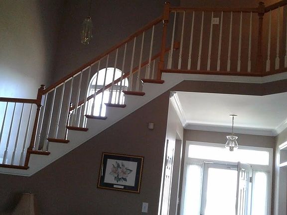4th image of 160 Bristol Ln