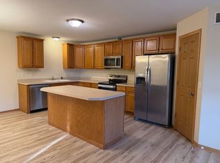 1155 1st St, Saint Paul Park, MN 55071
