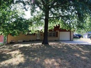 2233 Concordia Dr, Columbia, MO 65203