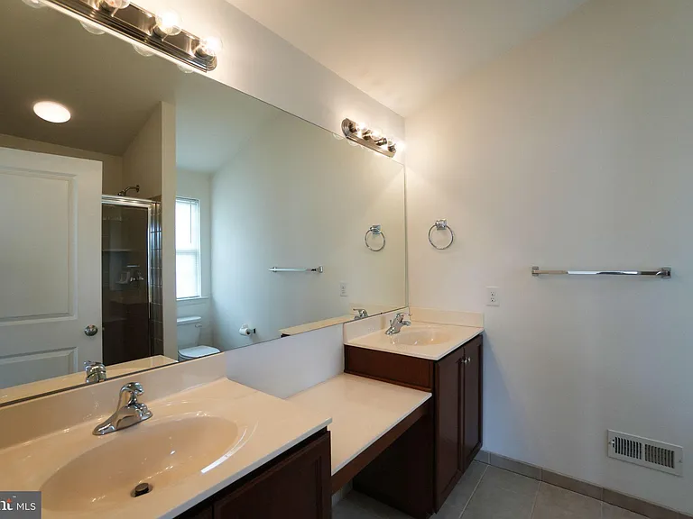 431 Williamson Ct — Photo 30