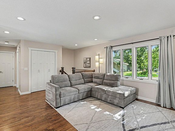 5th image of 4120 W 137th St