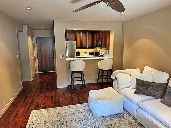 2nd image of 105 Por La Mar Cir