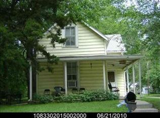 136 SE Davies St, Topeka, KS 66607
