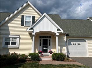 7 Blue Heron Way UNIT 7, Old Saybrook, CT 06475
