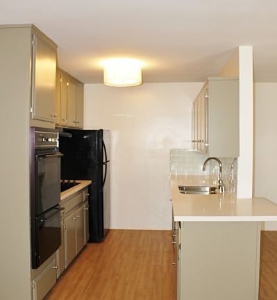 5th image of 1235 Brockton Ave APT 308
