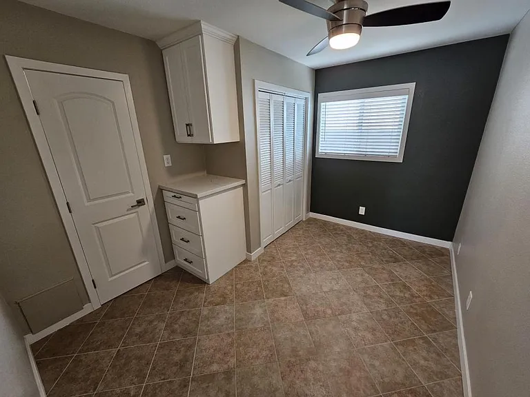 7041 Pickering Ave #9 — Photo 2