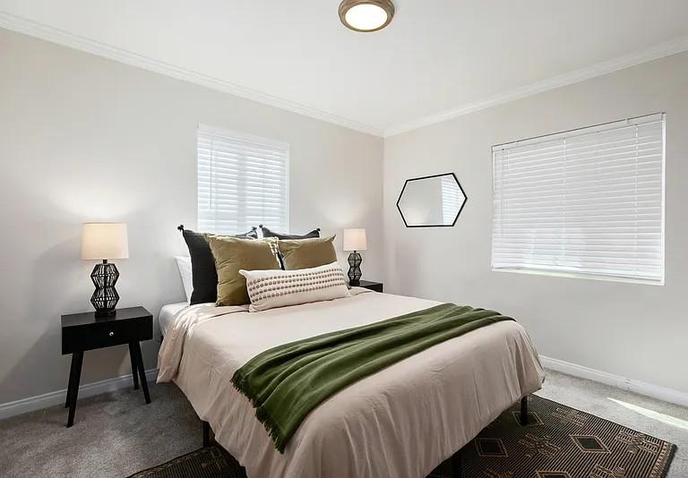 1207 Florence St — Photo 18