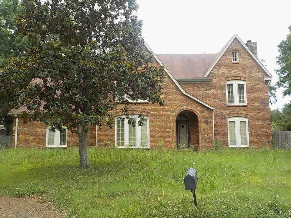 1st image of 8322 Shingle Oaks Cv