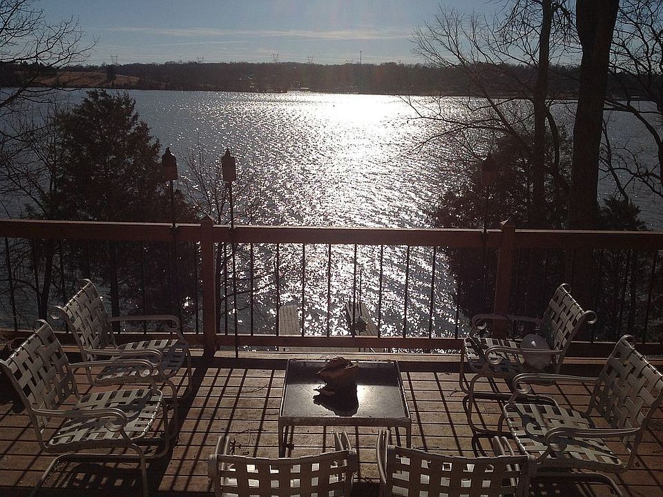 1st image of 402 Sunset Island Trl