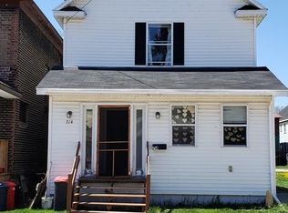 714 Helen St, Sault Sainte Marie, MI 49783