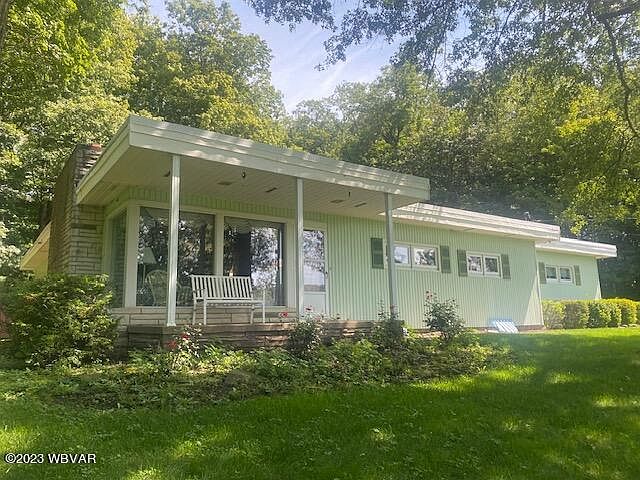 1st image of 1320 Fairview Dr