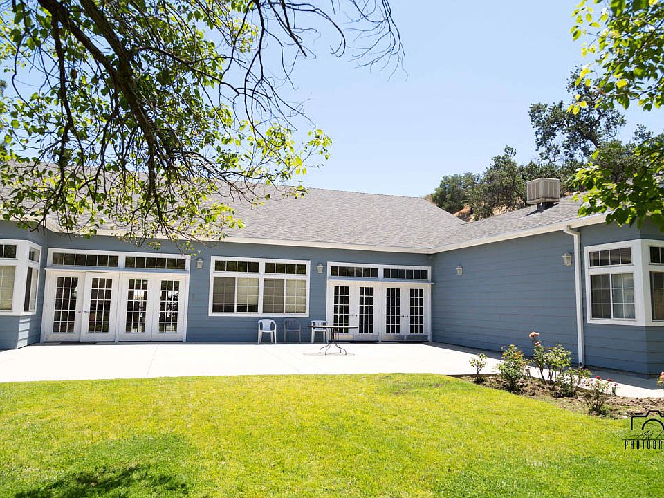 Nantucket Creek Apartments 9225 Topanga Canyon Blvd Chatsworth CA