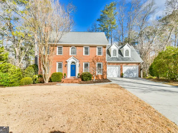 616 Fairway Ct, Marietta, GA 30068
