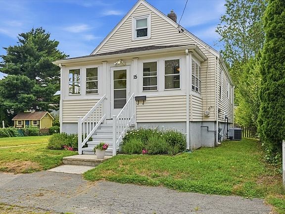 2nd image of 15 Gilmore St