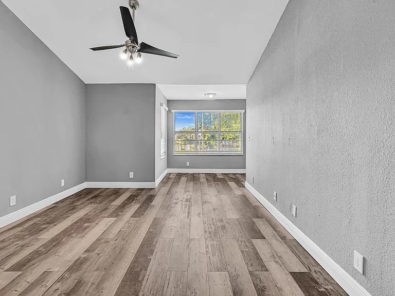 3300 Pinewalk Dr N #1925 — Photo 20