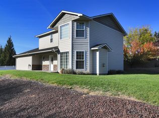 808 Pickens Rd, Yakima, WA 98908