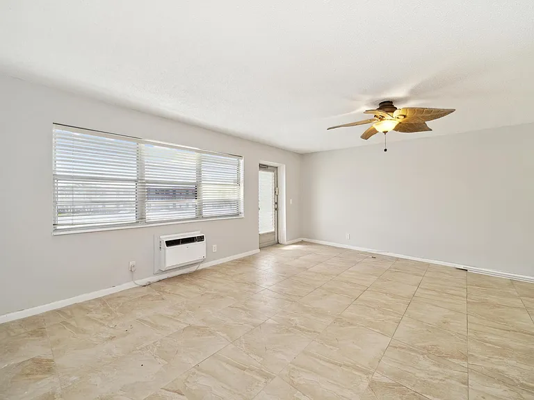 114 Northampton St #114-F — Photo 3