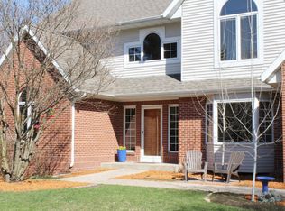 3314 Canterbury Ct, Ames, IA 50014